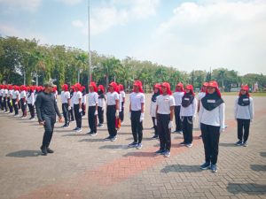 Dandim 0817/Gresik Kobarkan Semangat Juang Kepada Anggota Paskibra Menjelang Hari Kemerdekaan