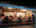 Hadir di Poskamling, Babinsa Kebonsari Bangun Kedekatan dan Kepedulian Kamtibmas