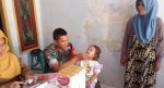 Babinsa Pandanarum Dampingi Posyandu Mawar 1 dan Posbindu, Dukung Kesehatan Balita dan Lansia