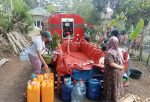 Bhakti TNI AD Salurkan Air Bersih di Gucialit, Kopka Mustaji Hadir Bantu Warga
